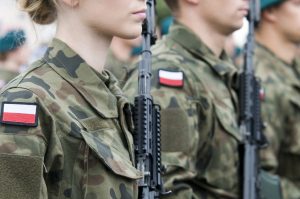 kobiety w polskich mundurach
